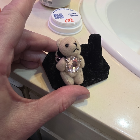 Plush Bear with Crystal Gem - Picture 2 of 16